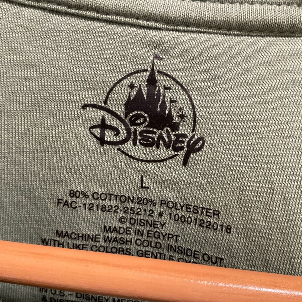 Disney 2025 Tis The Season Sweatshirt - Picture 2 of 2